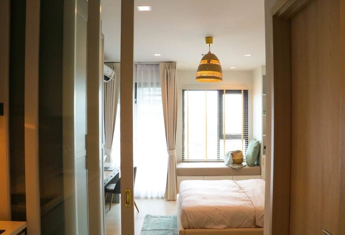 Life One Wireless — Garden View Studio | Closed Kitchen Layout | CBD