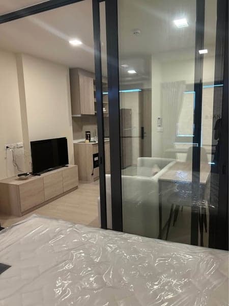 FLO by Sansiri — Cozy City View Unit | Walk to BTS | Near ICONSIAM photo 3