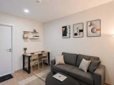 KLOS Ratchada 7 — Modern Minimalist Unit | Walk to MRT | Private Low-Rise photo 3
