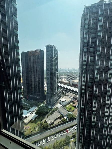 Life Ladprao — High Floor City View | Fully Furnished | Near BTS photo 4