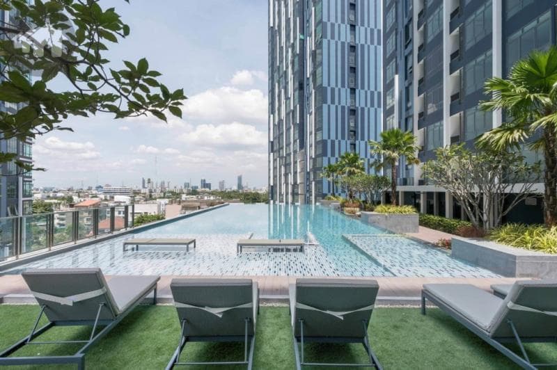 Metro Sky Prachachuen photo 2