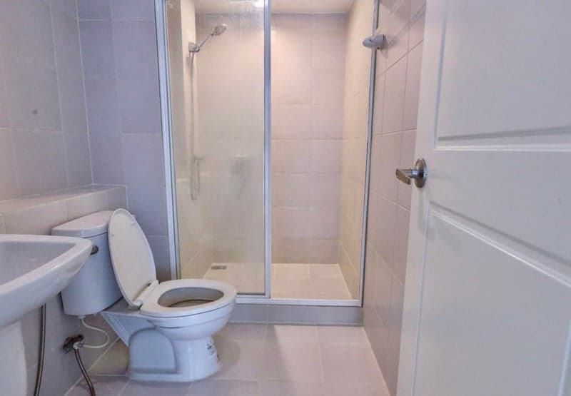 Elements Srinakarin — Below Market Deal | Walk to MRT Yellow Line | Opposite Seacon Square photo 4