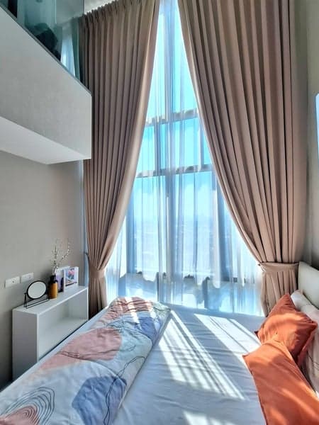 Metro Sky Prachachuen — Rare Duplex Corner Unit | High Ceiling City View photo 2