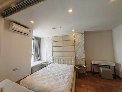 Q Chidlom-Phetchaburi — Spacious 1BR with Bathtub | Near BTS Chidlom & Central World photo 3