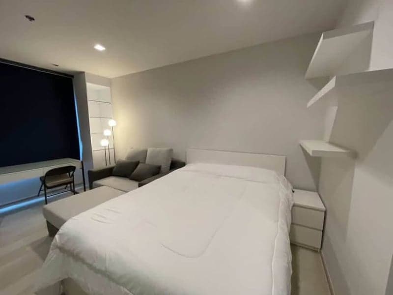 Life One Wireless — High Floor City Living | Near BTS Ploenchit photo 3