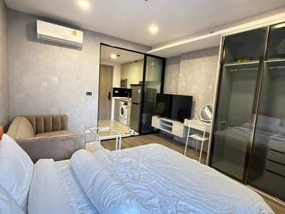 SOHO Bangkok Ratchada — Luxury Facilities | Auto Parking | 200m to MRT photo 2