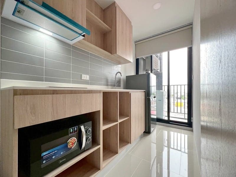 Chewathai Pinklao — High Floor City View | Ready to Move In | Near MRT Bang Yi Khan photo 4