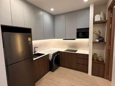 Noble State 39 — Rare 3BR Corner Unit | 21st Floor Unblocked View | 3 Parking Spaces | 500m to BTS Phrom Phong photo 4