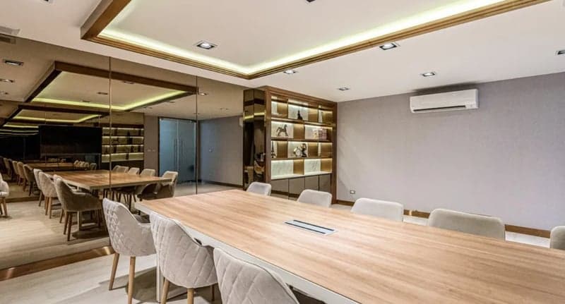 Vtara Sukhumvit 36 photo 4