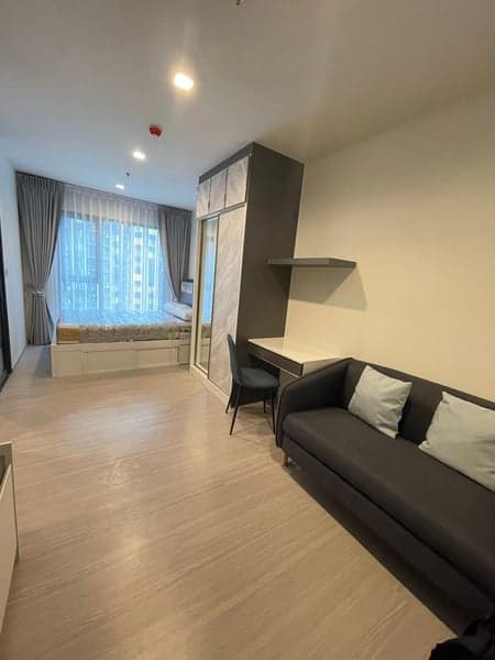 Life Asoke Hype — High Floor Studio | Fully Furnished | Near MRT Rama 9 photo 2