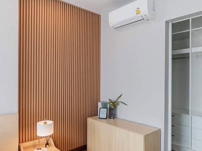 Q House Condo Sathorn — Fully Furnished 1BR | Prime BTS Krung Thon Buri | Riverside Views photo 2
