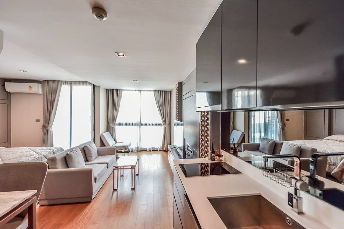 Altitude Define Samyan — Private Low-Rise Living | Near MRT Samyan