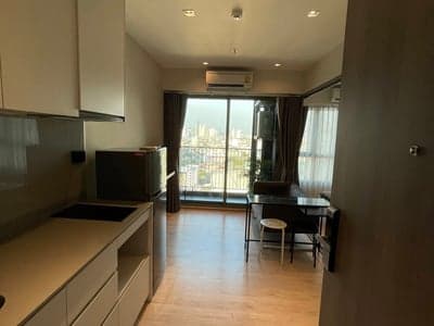 Whizdom Ratchada–Tha Phra — High Floor City View | Next to BTS Talat Phlu photo 4