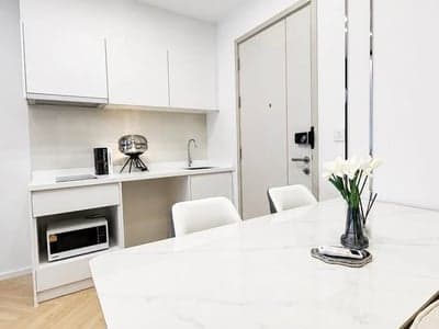 Life Sukhumvit 48 — Renovated City View Residence | Near BTS Phra Khanong photo 3