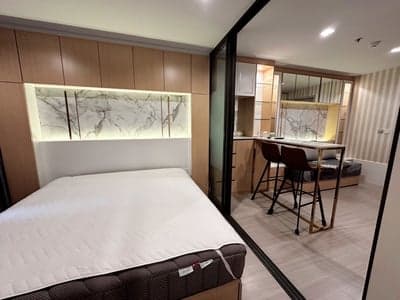 Life Ladprao — High Floor City View | Fully Furnished | Near BTS photo 2