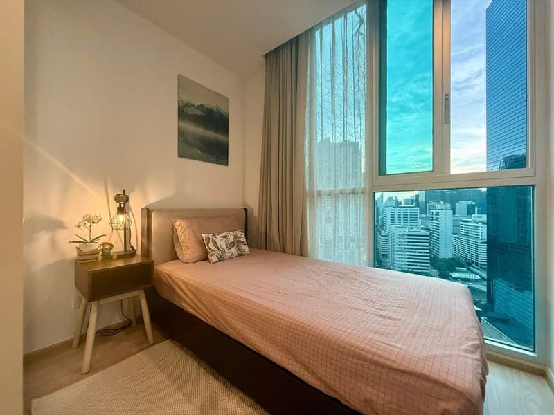 Noble Revolve Ratchada 2 — Corner High Floor | MRT 0m | Unblocked View photo 3
