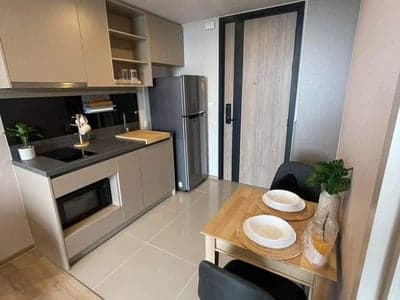 Oka Haus Sukhumvit 36 — Unblocked City View | Near BTS Thong Lo photo 2