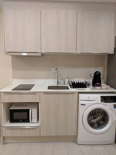 VTARA Sukhumvit 36 — Largest Layout | Open City Views | Near BTS Thong Lo photo 4