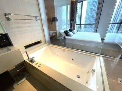 The Address Sukhumvit 28 — High Floor City View | Jacuzzi Unit | BTS Phrom Phong photo 3