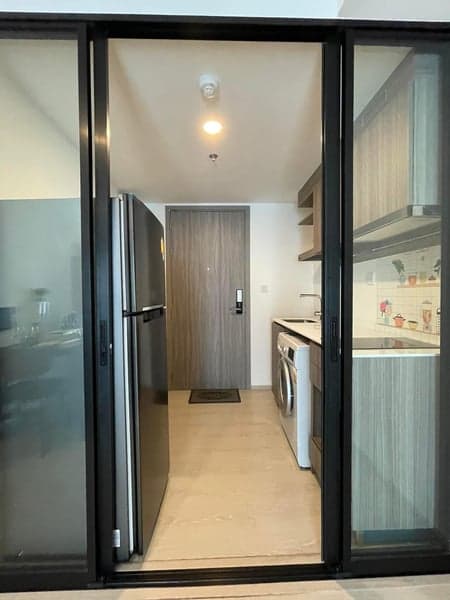 KnightsBridge Phaholyothin Interchange | Rare 2BR 2BA Corner Unit | 51 sqm | Dual Interchange Station | Inclusive of WiFi & Cleaning photo 2
