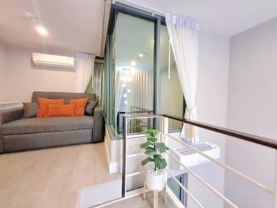 Metro Sky Prachachuen — Rare Duplex Corner Unit | High Ceiling City View photo 3