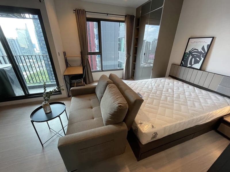 Life Asoke Rama 9 — High Floor City View | Fully Furnished | Near MRT Rama 9 photo 3