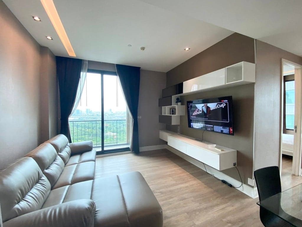 Equinox Phahol-Vibha — High Floor Park View | Near BTS Mo Chit