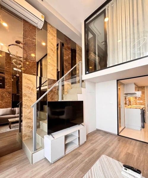 SO Origin Kaset Interchange — Duplex High Ceiling | Opposite KU | BTS Access photo 2