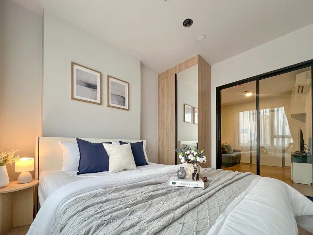 Chewathai Pinklao — High Floor City View | Ready to Move In | Near MRT Bang Yi Khan