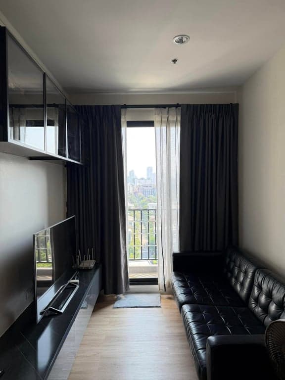 The Niche Pride Thonglor-Petchburi — 10th Floor 1BR | Thonglor View | Separate Kitchen