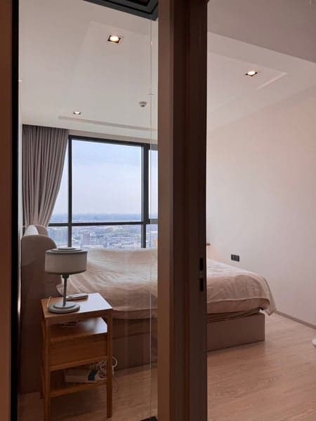 The Room Sukhumvit 38 — Quiet Private Living | Shuttle to BTS Thonglor photo 2