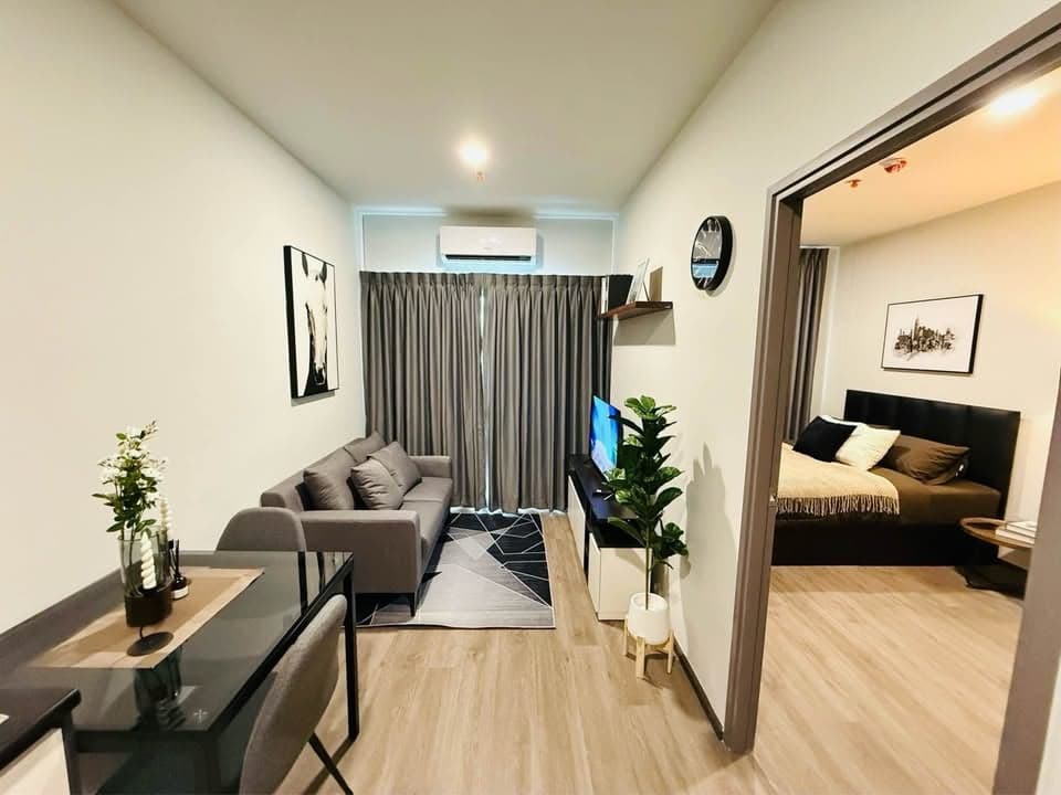 Rich Point @ BTS Wutthakat — True 0m BTS Access | Fully Furnished
